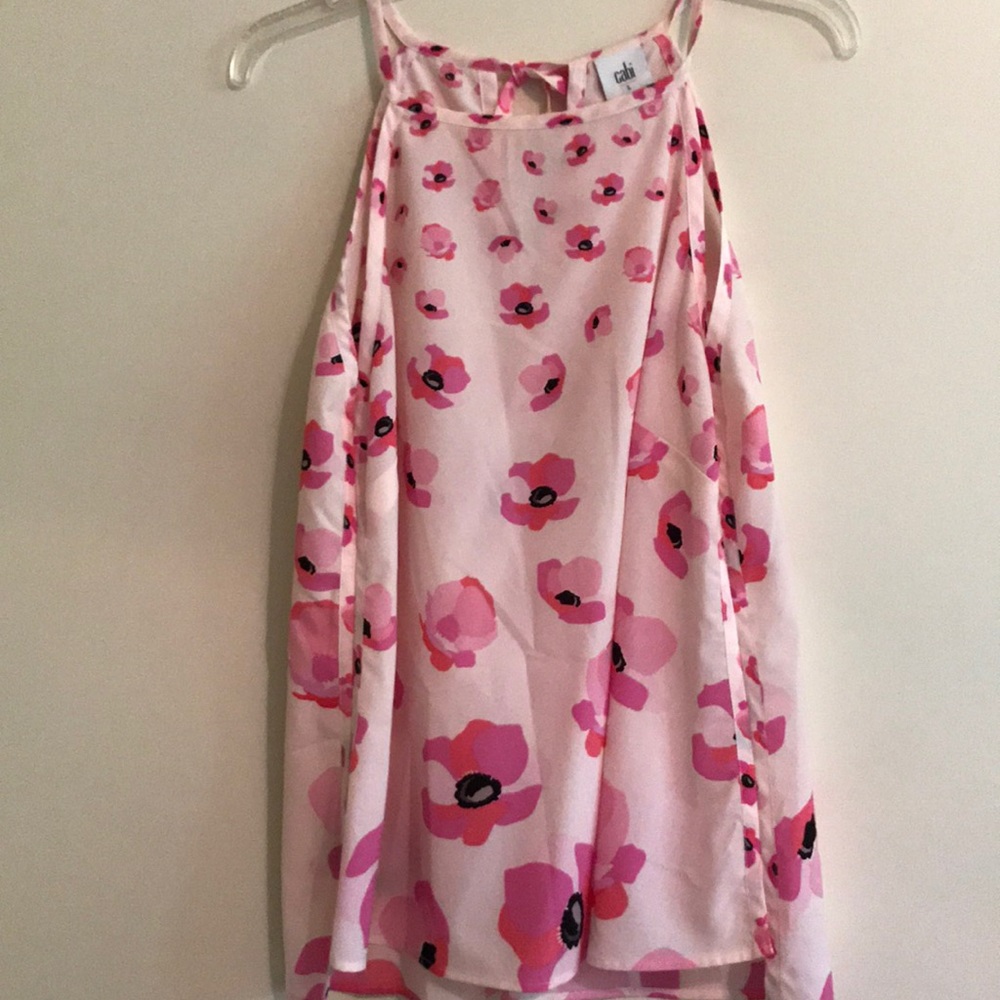 CAbi pink floral top, Size Large